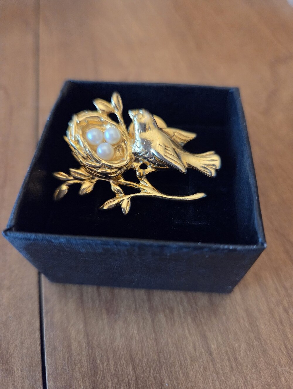 Vintage Brooch